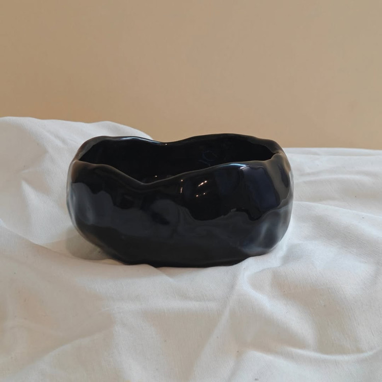 کاسه سرامیکی دستساز رنگ مشکی از ناب سرامیک