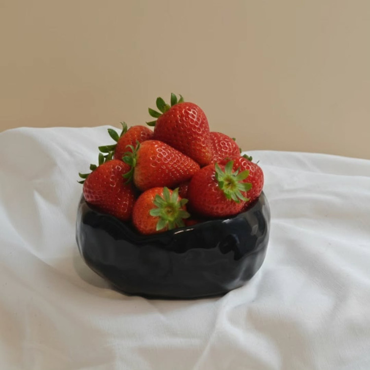 کاسه سرامیکی رنگ مشکی