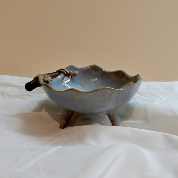 کاسه سرامیکی دستساز خاص و طراحی شده با چوب از ناب سرامیک