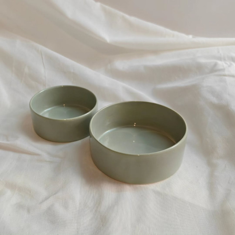 نمای بالای ست کاسه سرامیکی قطر 14 و 11 سانتیمتر