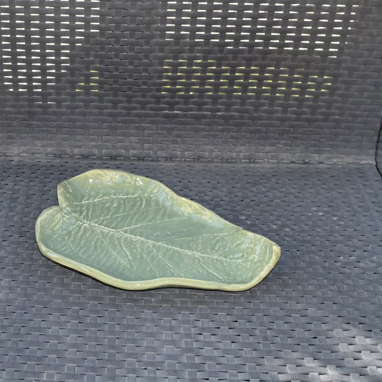 خرید ظرف شیرینی خوری خاص ظرح برگ از ناب سرامیک