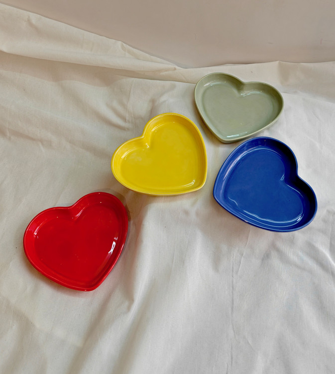 بشقاب سرامیکی رنگ های جذای