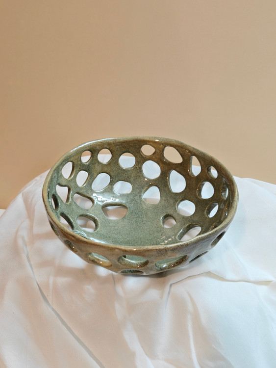 نمای بالای ظرف میوه خوری دستساز خاص ناب سرامیک