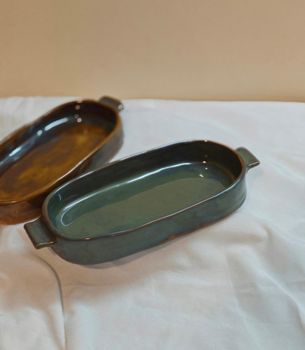 ظرف تنقلات و اردو خوری سرامیکی دستساز مدل بیضی لعاب بافت دار از ناب سرامیک