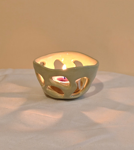 جاشمعی سرامیکی دستساز مدل مشبک