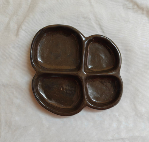 ظرف تنقلات اردو خوری سرامیکی دستساز رنگ قهوه ای تیره ناب سرامیک